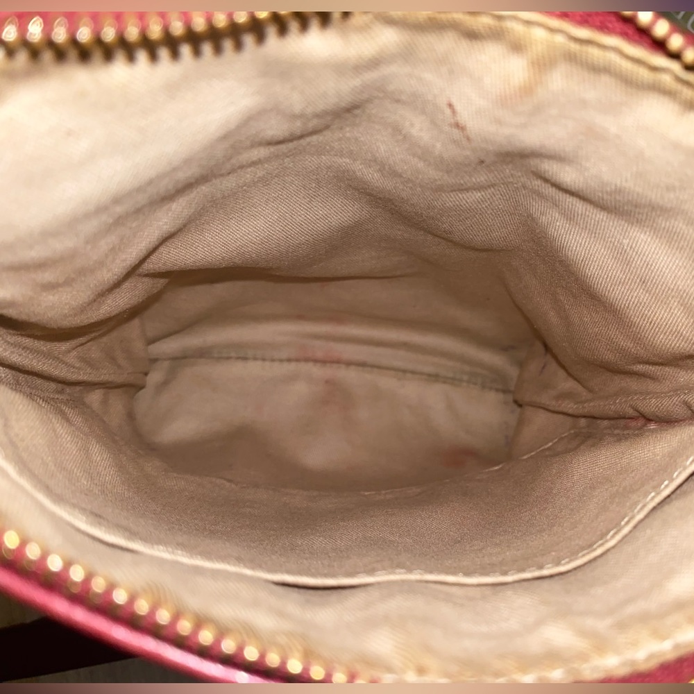Coach Crossbody in Raspberry Leather - Picture 6 of 10